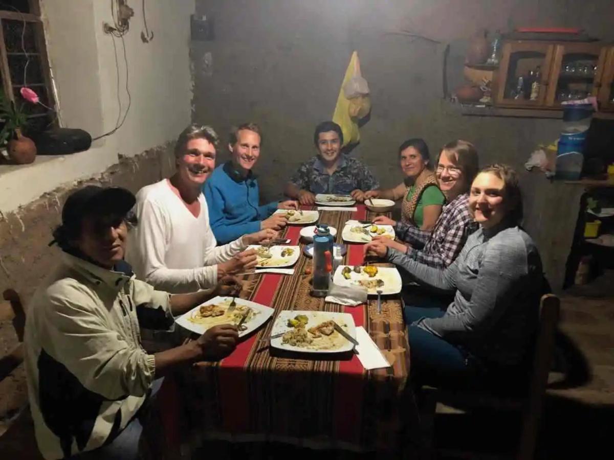 Fabhotel Everest International อุเดเปอร์ ภายนอก รูปภาพ